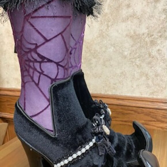 Spooky Witch Boot Decoration – Halloween Decor - Picture 10 of 11